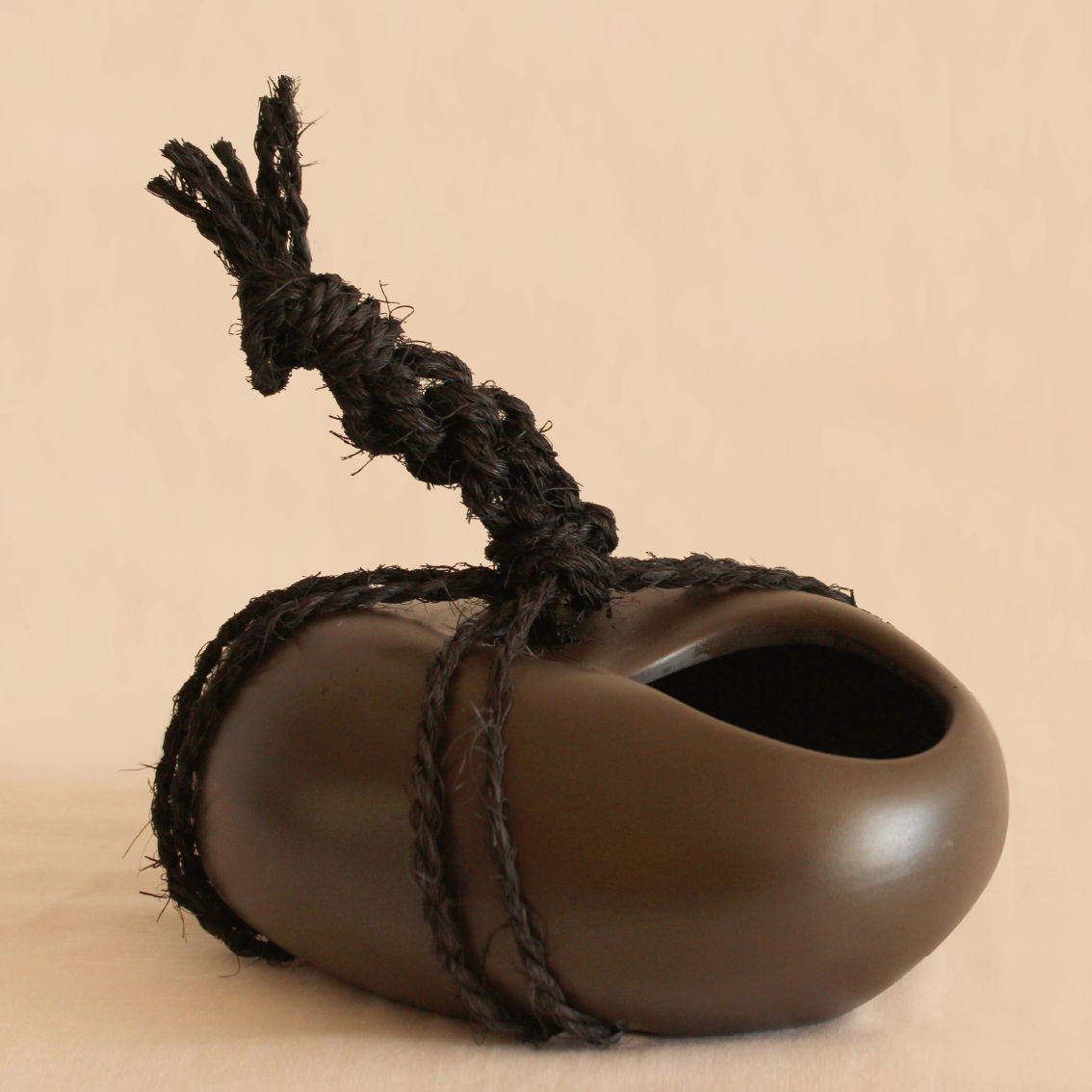 plant pot 'tomeishi'